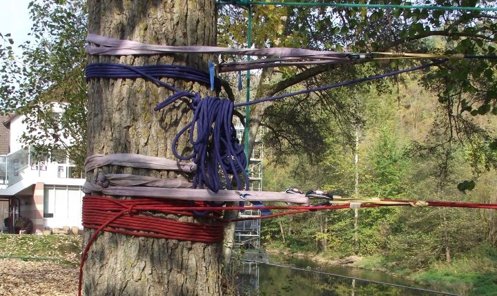 Stabile Konstruktion Burmabrücke